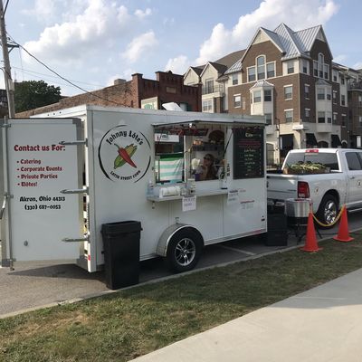 johnny lotes catering food truck location