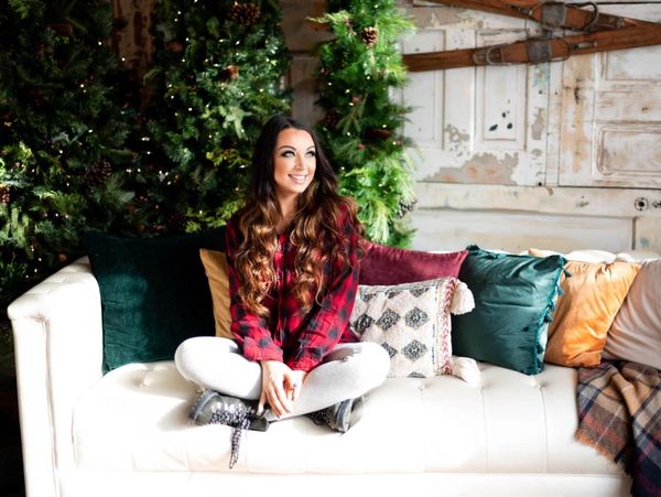 Lynsey Noel Photography, NEPA North East PA Professional Photographer, Headshot Portraits Business