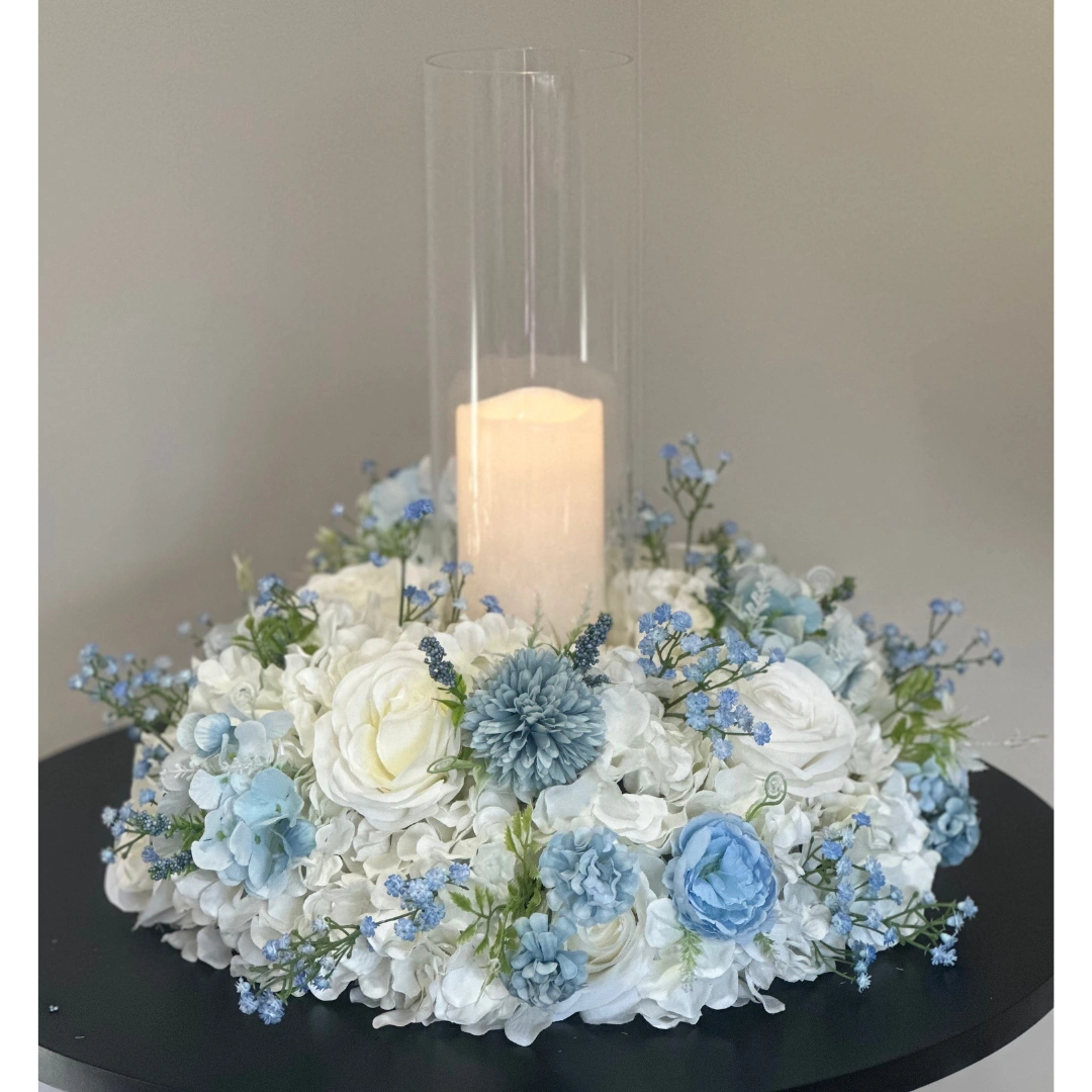 Wreath with candle