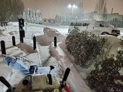 Strata snow removal programs in Richmond BC including seasonal contracts on-call service and priorit