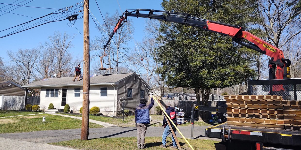 Team of expert roofing contractors from Jackson, NJ