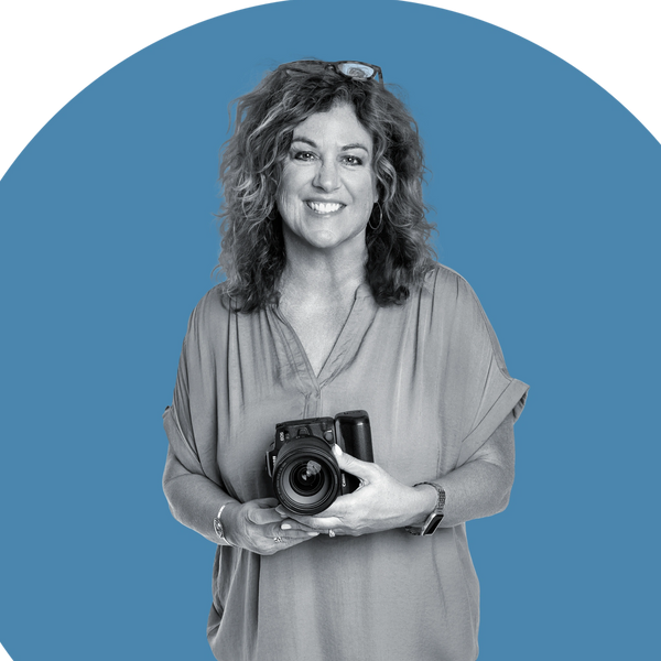 Vicky Long - owner and photographer at Higher Focus Photography - media days, team photos, athletes