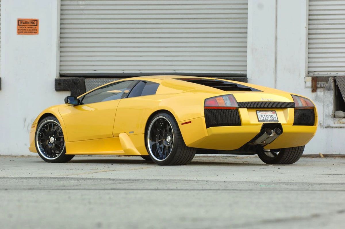 2003_Lamborghini_Murcielago_yellow_2.jpg
