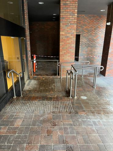 Post Mounted Stainless Steel Hand Rail