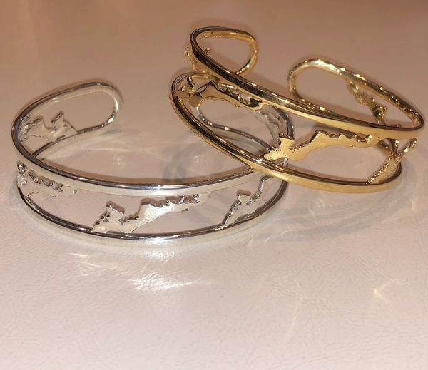 FI Cuff Bracelet in gold or silver