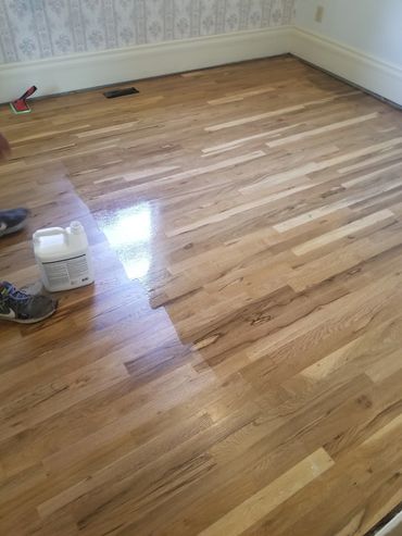 Bona Certified
We use only the best finishes for your floor. James has 20 plus years experience !