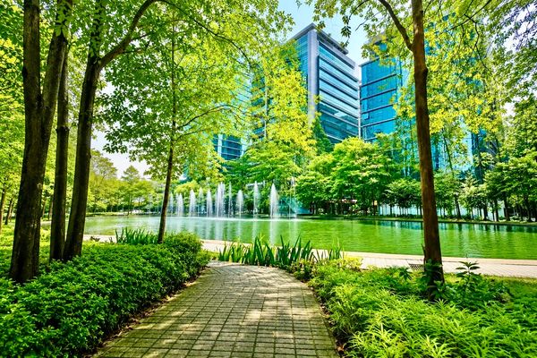 Laurel-residence-Bangsar-south-lake-garden-jogging-studio-Airbnb-investment-property-kl-kuala-lumpur