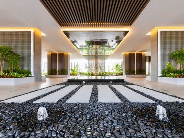 Laurel-residence-Bangsar-south-for-sale-new-water-fountain-pond-condo-kl-kuala-lumpur