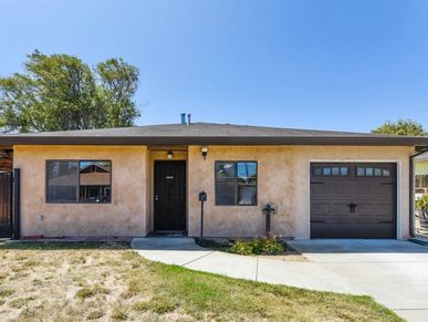 Single Family Home
3 Bed / 1 Bath
Rep'd Buyer
$377,000
09/2019
