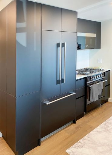 Kitchen installation Vancouver
High-end Kitchen projects
Cabinetry and millwork