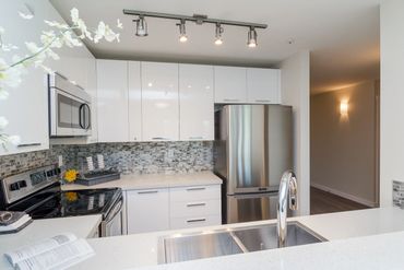 Kitchen installation Vancouver
High-end Kitchen projects
Cabinetry and millwork