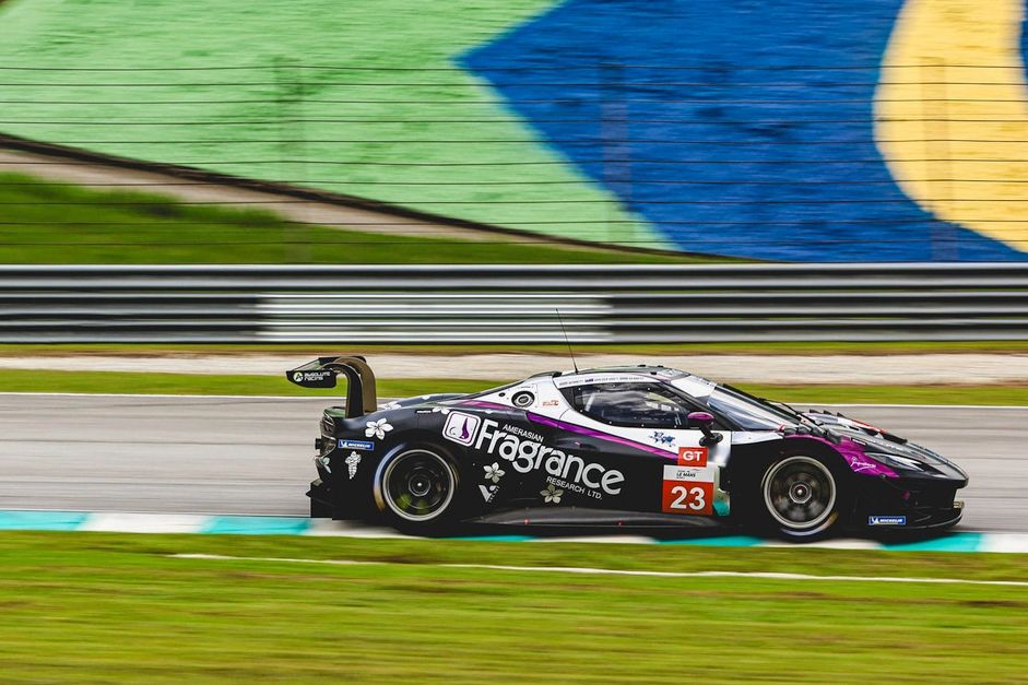 Carl bennett Racing - Ferrari - racing - hot off the track - latest news