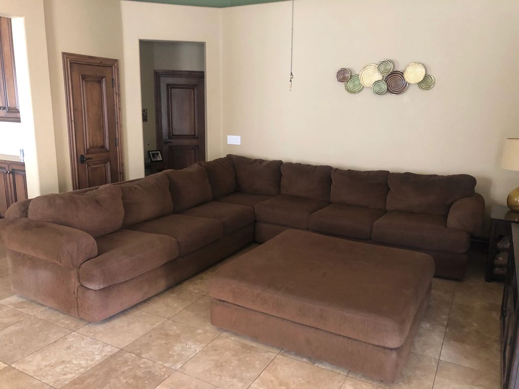 Couch disposal
Desk disposal
Patio furniture disposal
Mattress disposal
Sectional disposal
Love seat