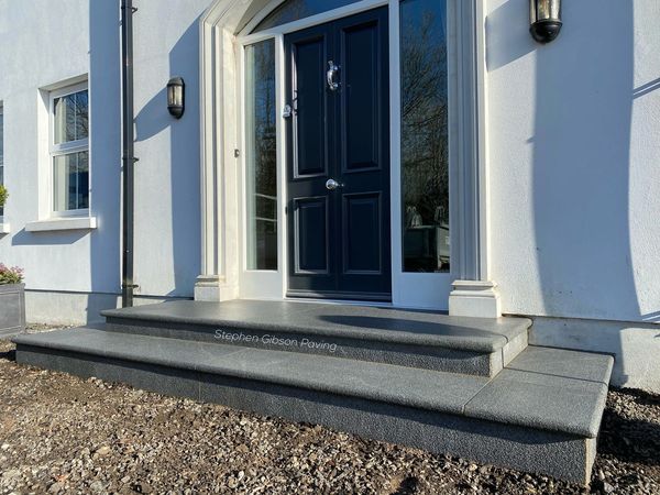 Bullnose Blue/Grey Granite Step