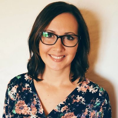 Professional editor Jessica Welch