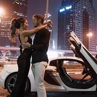 black shirt white pants date night outfits