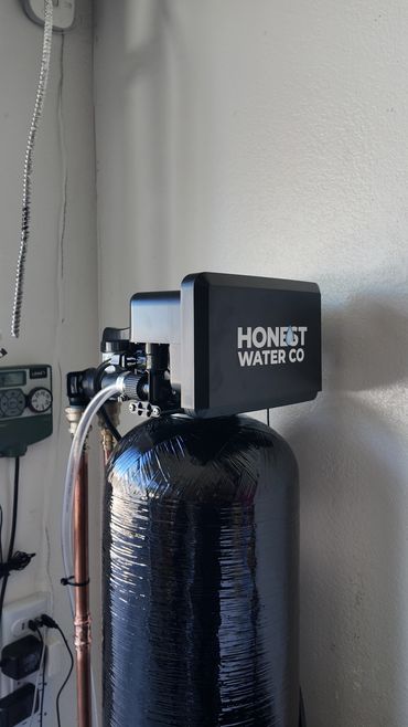 Honest Water Salt System good for 4-6 people in the household.