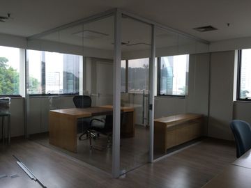 Escritório, vidro para escritório, divisórias de vidro para escritório, porta de abrir vidro