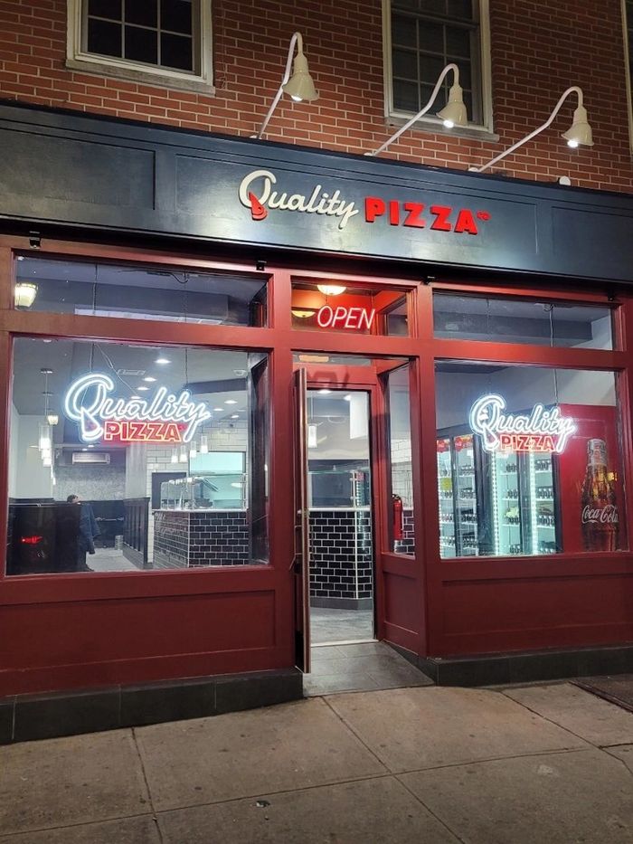 Quality Pizza Co. Front lit
