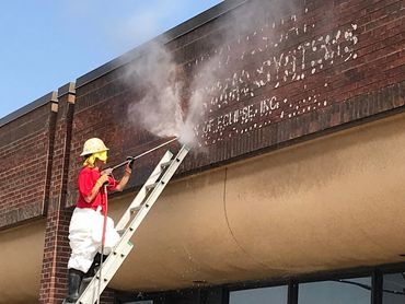 Commercial pressure washing dallas