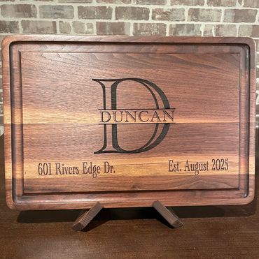 Prestige solid walnut cutting/serving board 18" x 12" x 1 1/2" with juice grooves