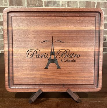 Closing Time Jr, Walnut 14 x 12 x 1 Cutting/Serving board