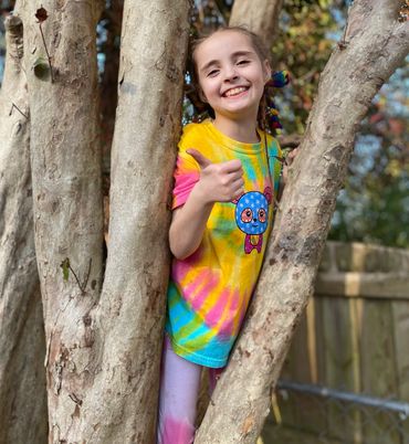 Delilah the Artist. Bear Art.