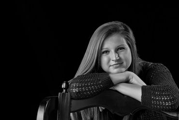 portrait, senior portraits, fine art, black and white, personal portrait