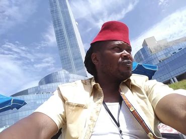 The Jamez King El Show