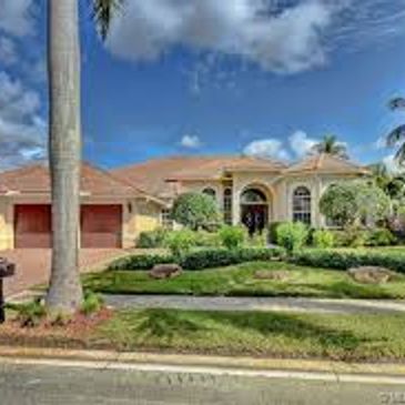 Looking to rent a house with a real estate professional?