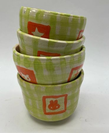 checker, underglaze, hand-painted, bowls, ceramics