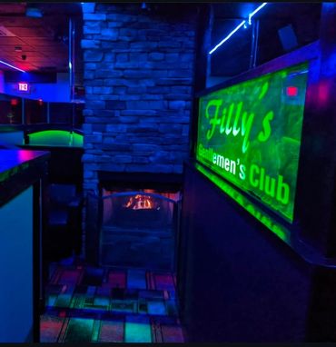Filly’s Gentlemen’s Club VIP & Executive Lounge