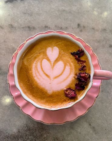 rose cappuccino Kixi Cafe coffee