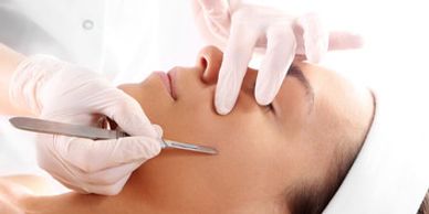 Dermaplaning Facials, Facial Massage, Skincare, Spa, MedSpa,Anti-aging, Acne, Hyperperpigmentation
