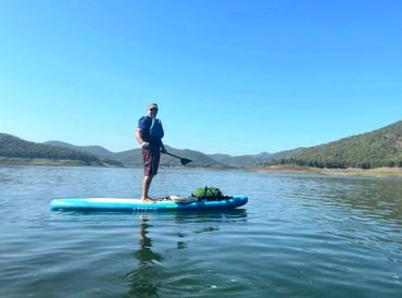 SUP paddle board in mae Ngat dam, Chiang Mai