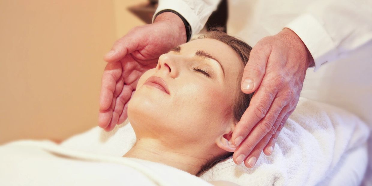 Reiki session