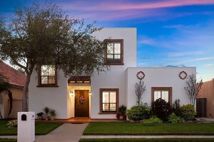 Airbnb investment property financed by TFE Mortgage earning $6,000 monthly rental income