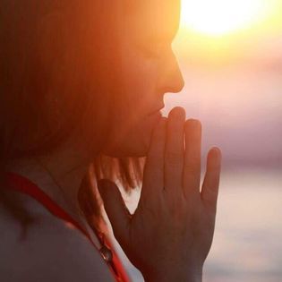 Martha Alter Hines praying in light