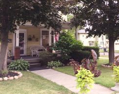 Arms at the Glen Cottage in the Seneca Lake NY area