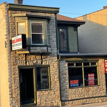 Jeff Brown Bail Bonds in downtown Springfield.  Call 937-399-2255 for all your bail bond needs.