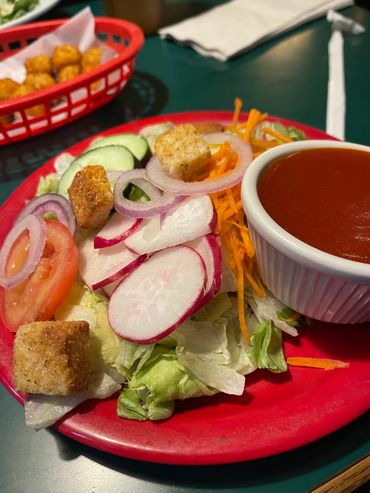 Salad Hickory Inn