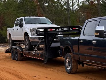 Hauling f250 on trailer. Towing f250. Trailer rental near Arcadia Florida