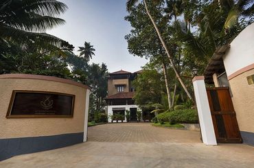 Ananda Lakshmi Ayurvedic Retreat hovedindgang