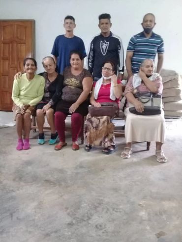 Cuban donation recipients.
