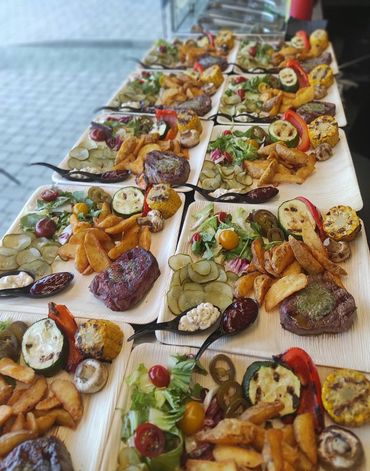 BELLY BUDDY food truck jautienos išpjova kepsnys