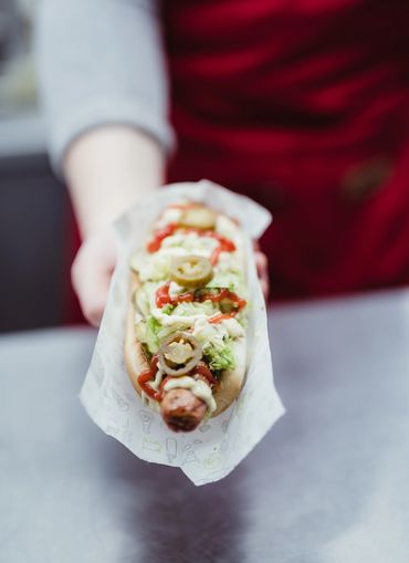 BELLY BUDDY food truck dešrainis hot dog