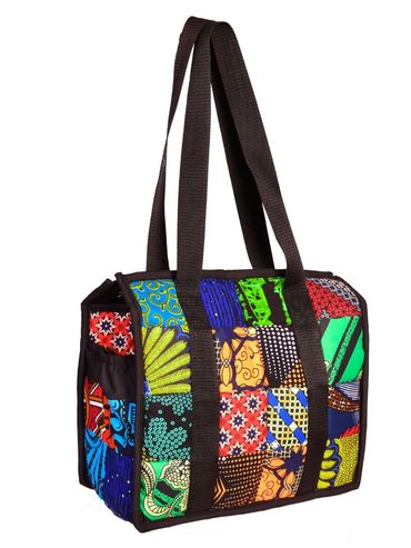 Trendy, Classy, multi-print handbag.
Inside pocket
Two outside pockets.
Padded