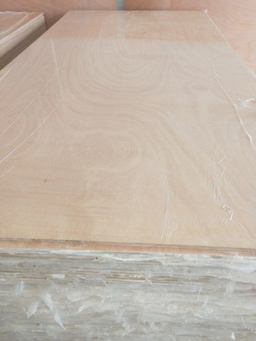 Clear varnished marine plywood