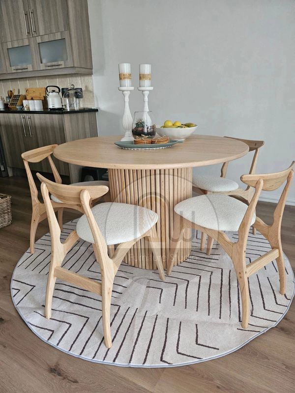 DINING SET