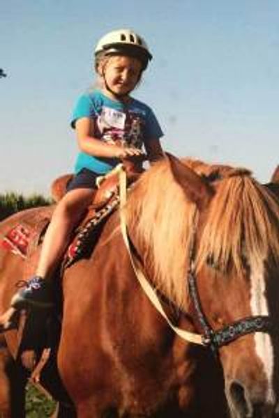 Kids, equine therapy, horses, owatonna, ride for the brand, help, near me, therapy, ranch, mowry
